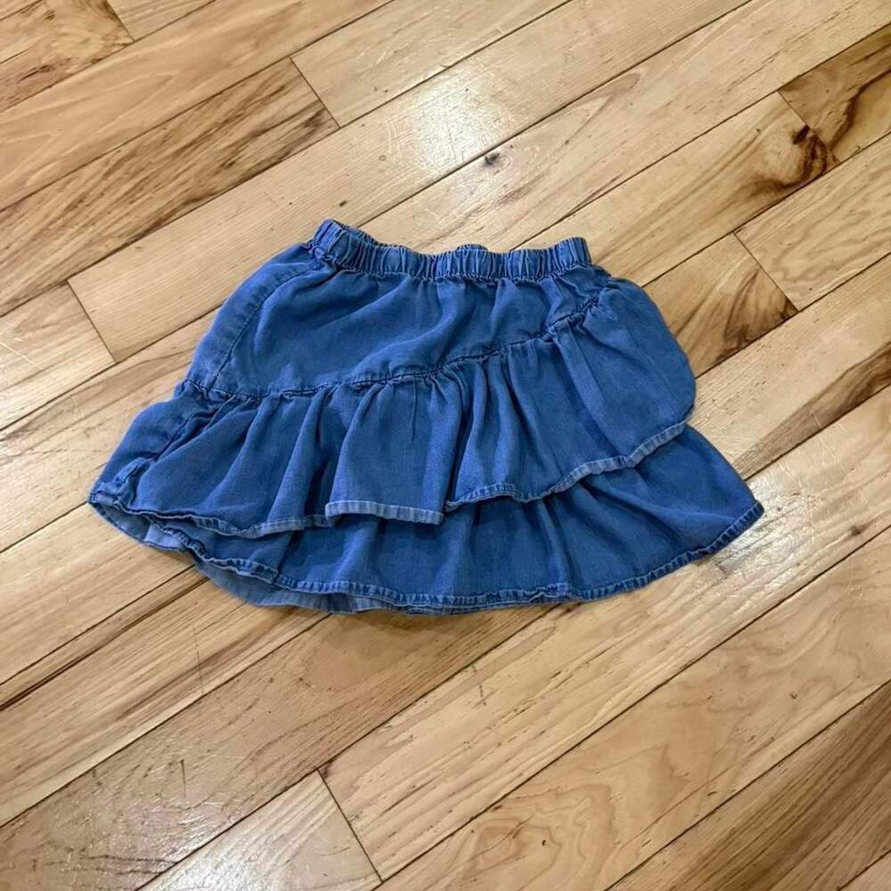OshKosh B'gosh Denim Ruffle Skirt Size 6/6X